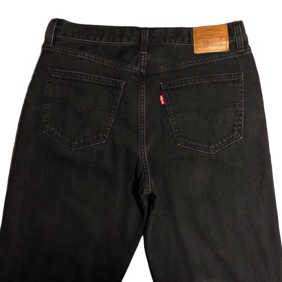 ARITZIA Levi’s Premium Loose Straight Black Jeans (Size 27) - Picture 11 of 11